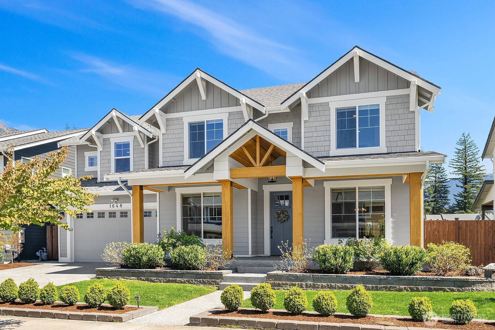 98045 Real Estate Listings Main Image