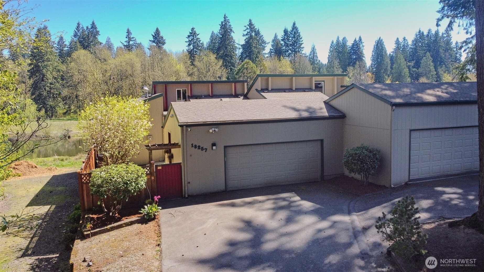 18257 Ne Cedar Drive Property Photo