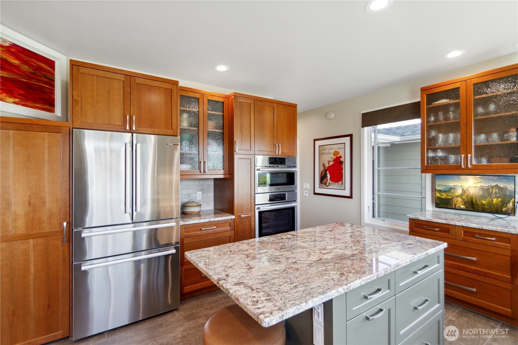 504 Foster Street Property Photo 17