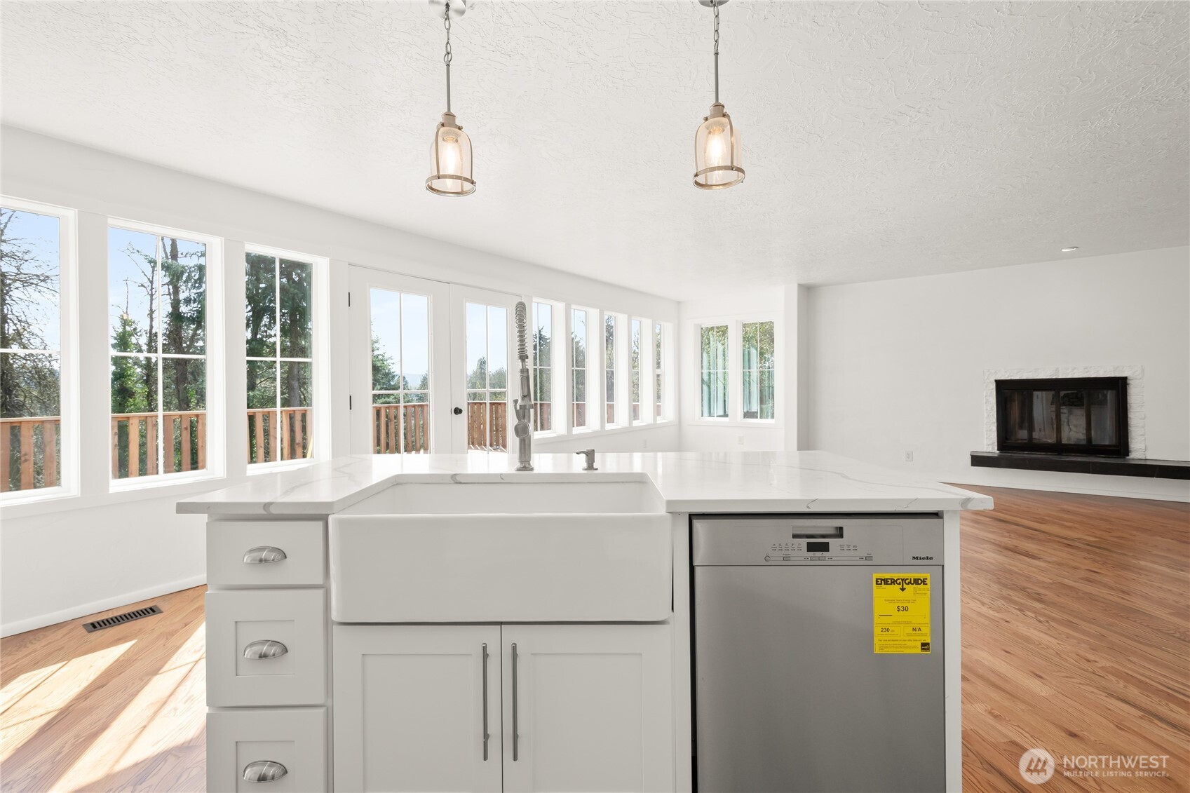 1006 Cowlitz Way Property Photo 11