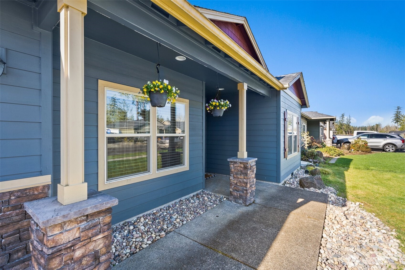 123 Zephyr Drive Property Photo 8