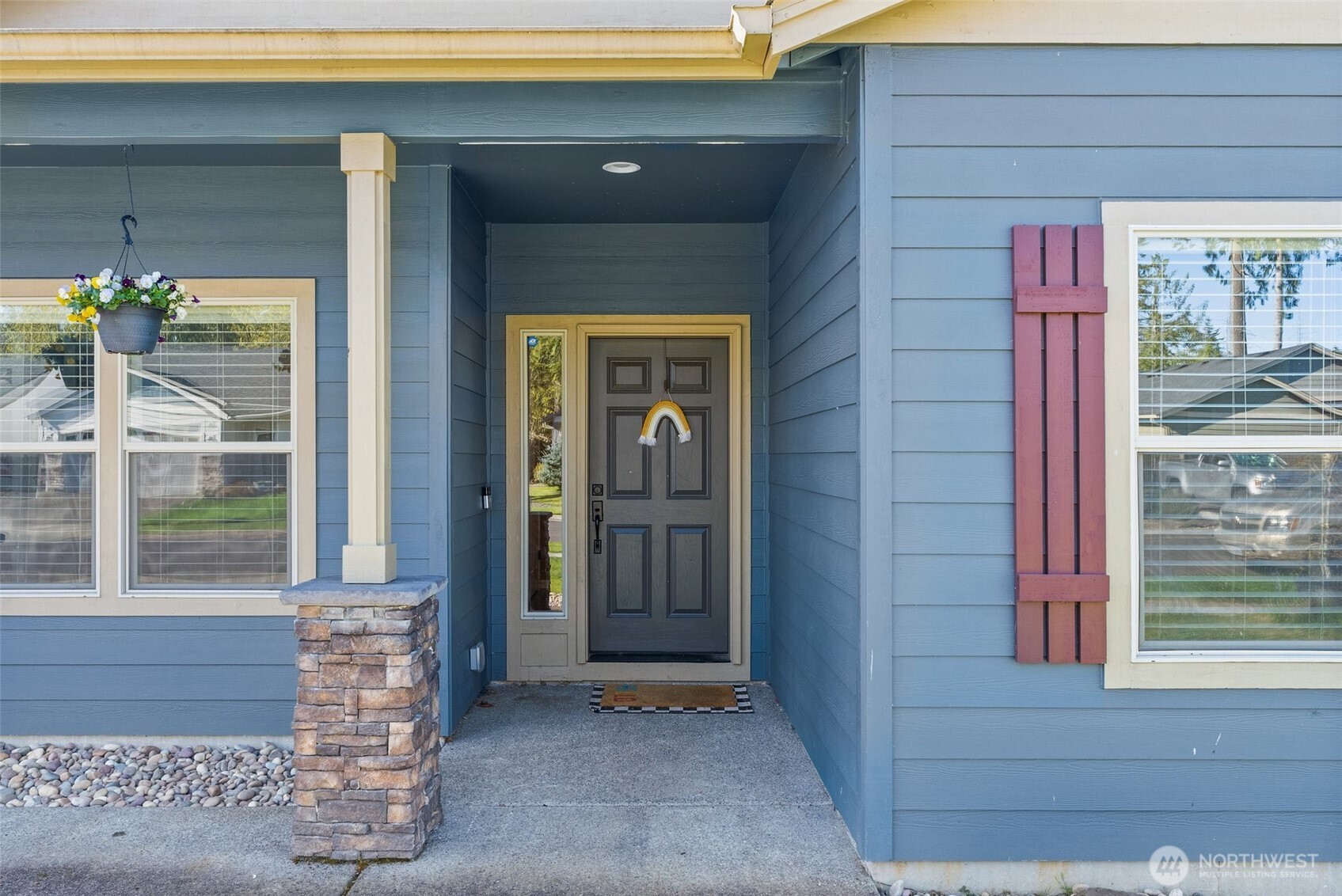 123 Zephyr Drive Property Photo 9