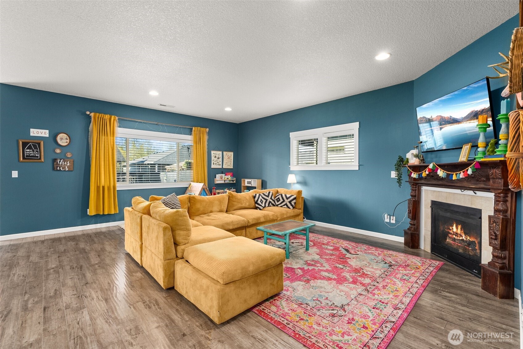 123 Zephyr Drive Property Photo 11