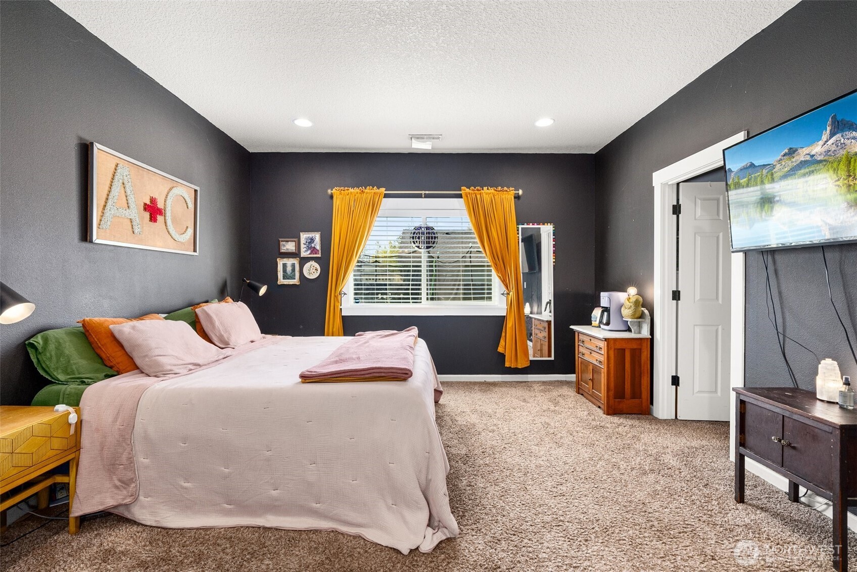 123 Zephyr Drive Property Photo 21