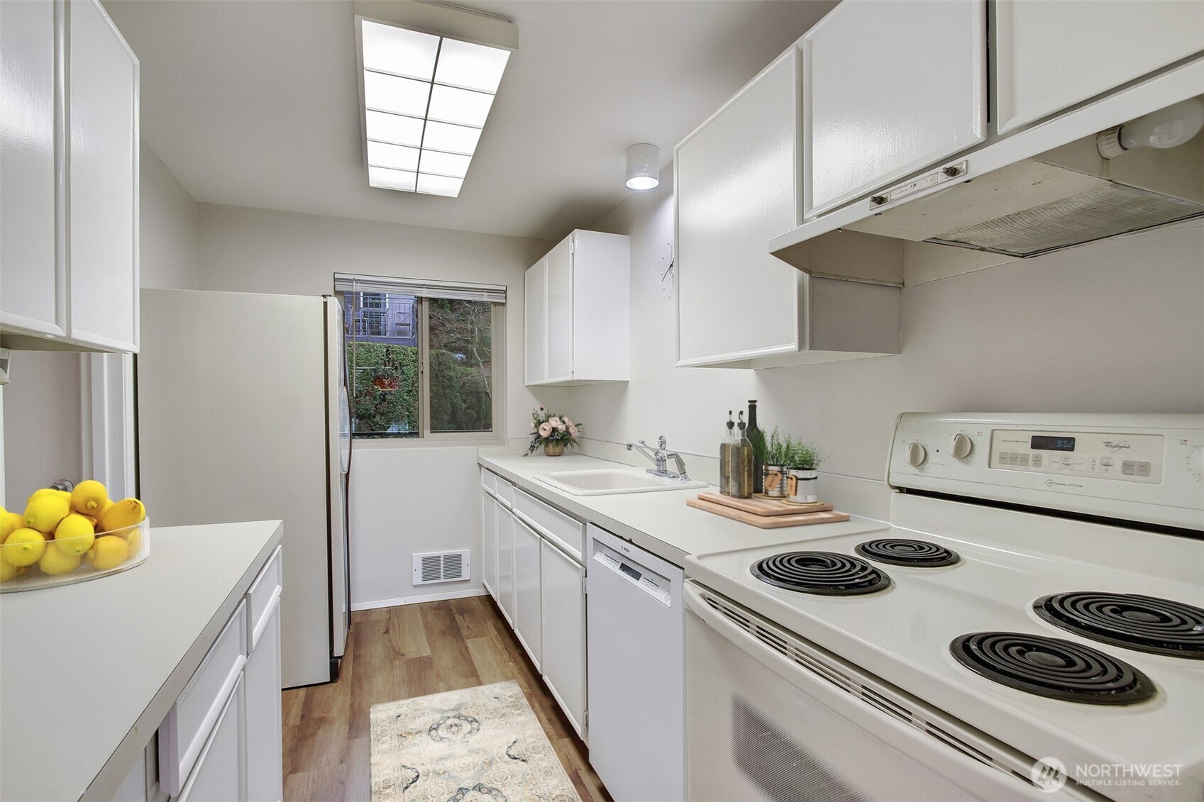 322 N 134th Street 203 Property Photo 14