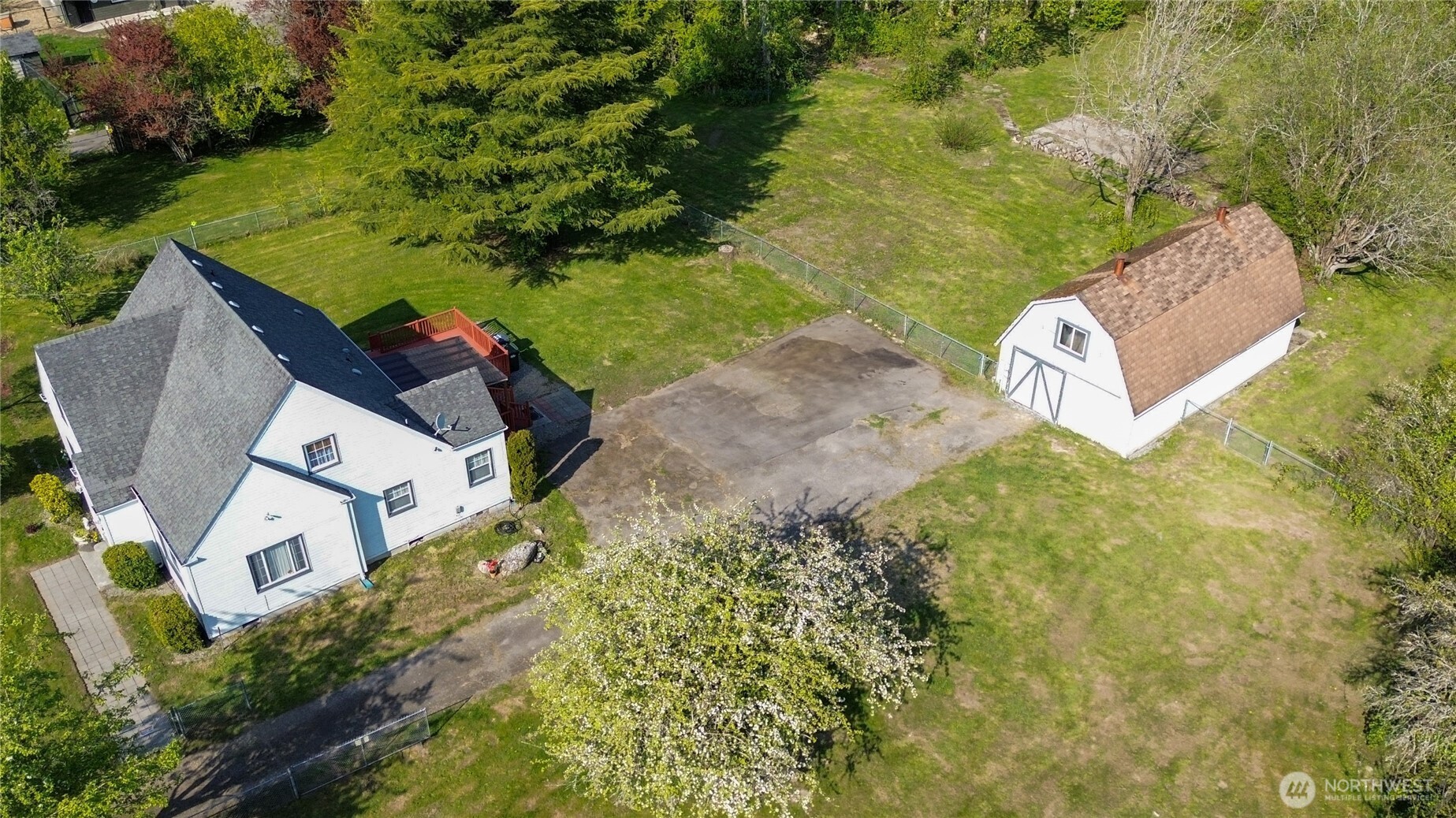 7815 Golden Given Road Property Photo