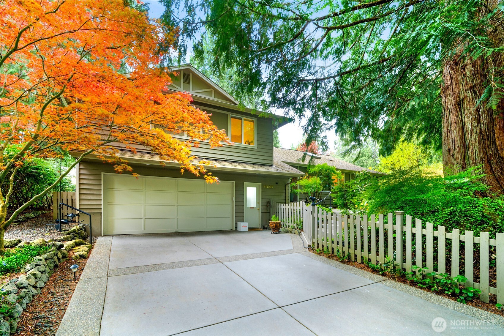 98110 Real Estate Listings Main Image