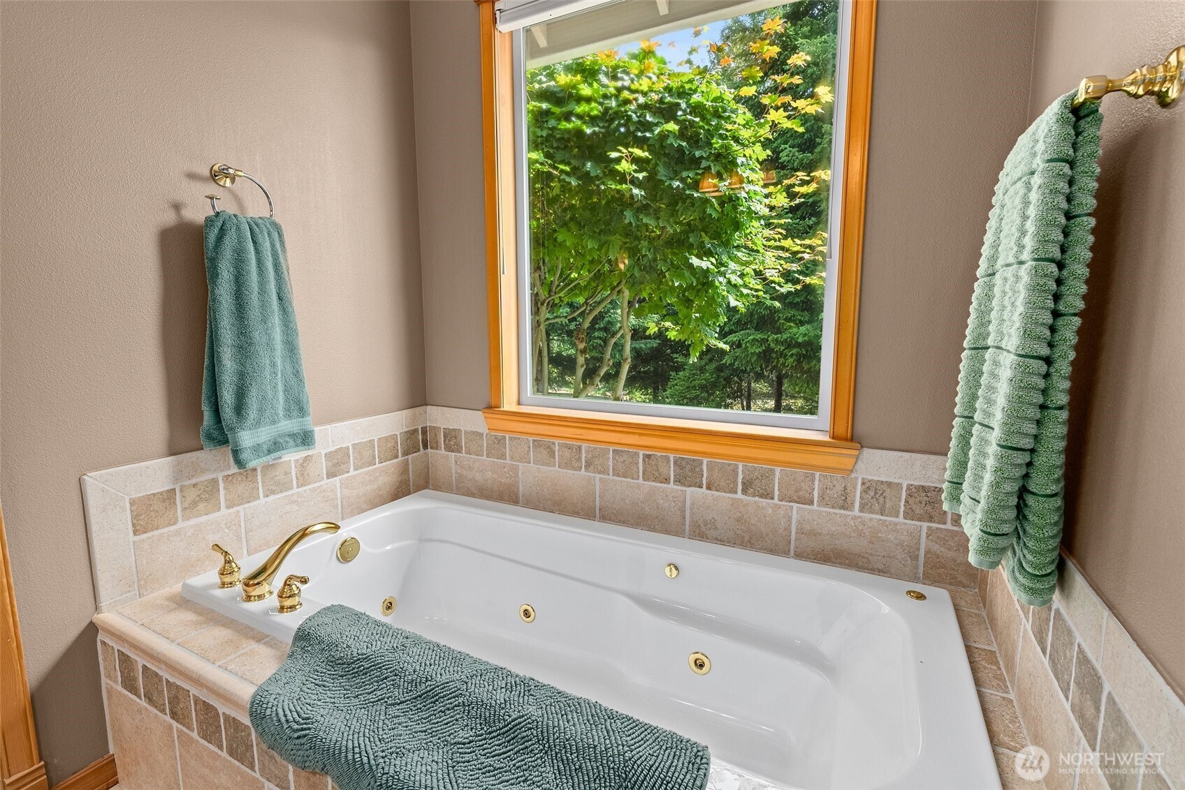 2111 Huntington Loop Property Photo 21
