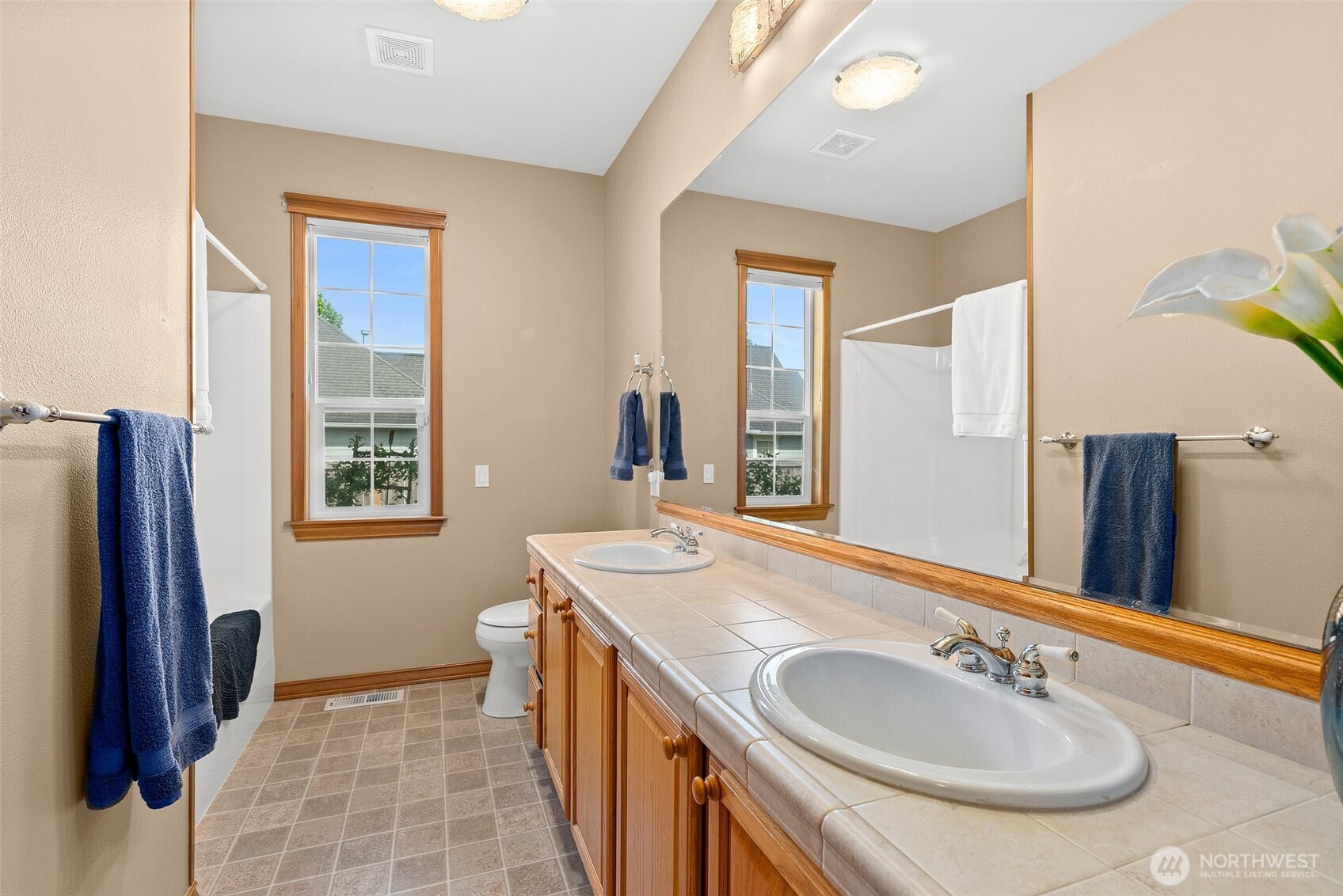 2111 Huntington Loop Property Photo 27