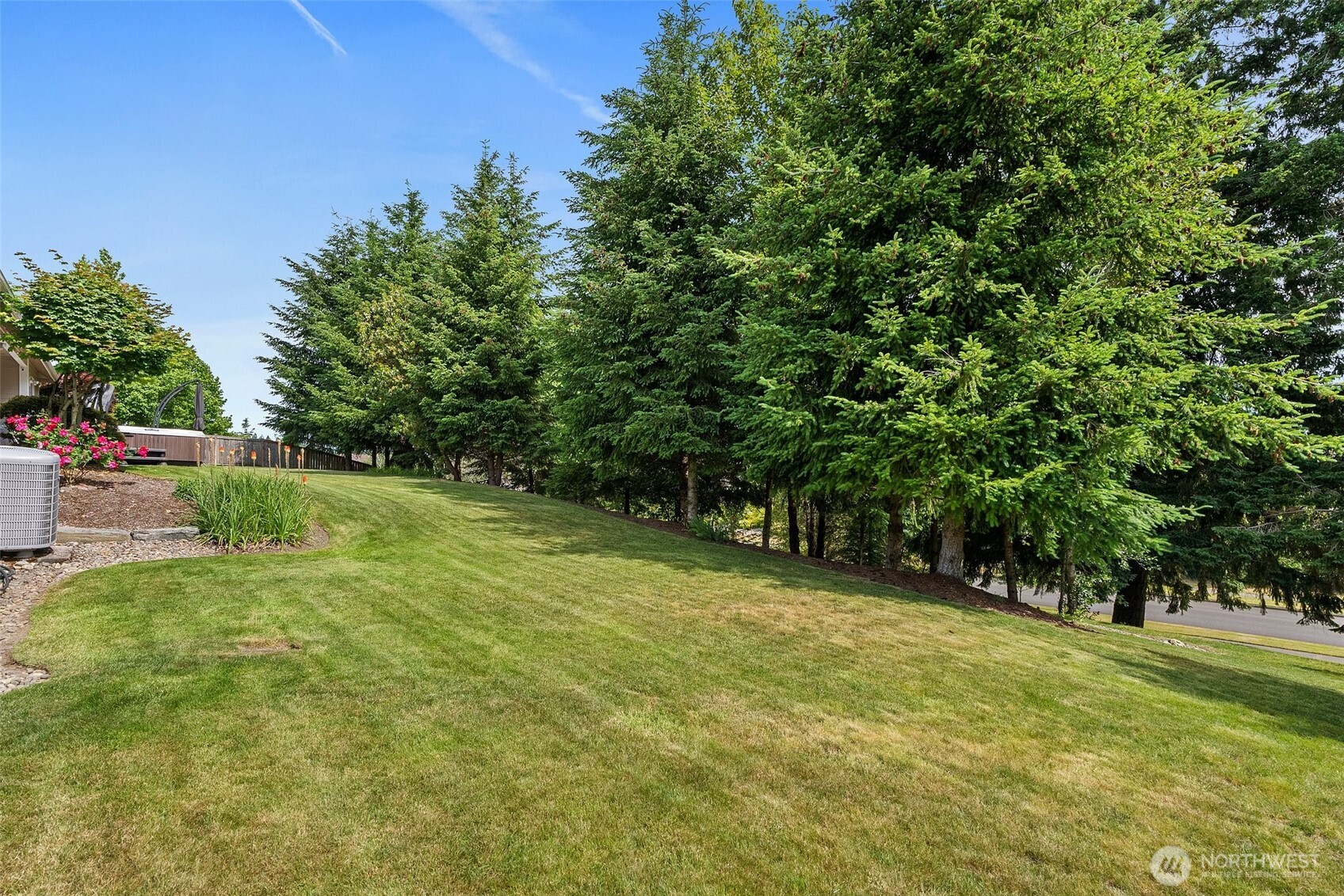2111 Huntington Loop Property Photo 37