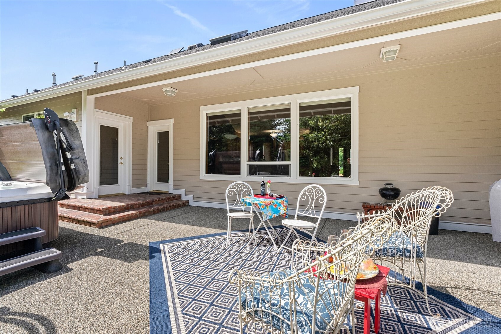 2111 Huntington Loop Property Photo 39