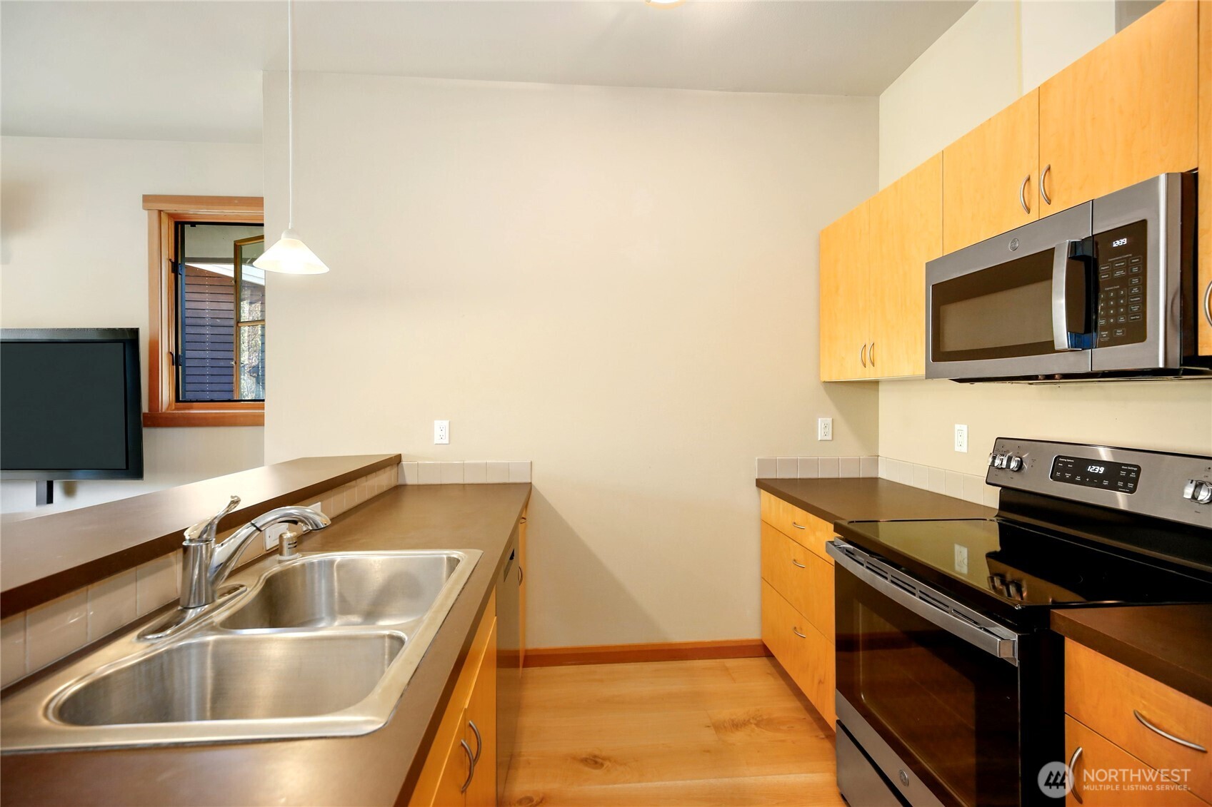 752 Vineyard Lane L205 Property Photo 17