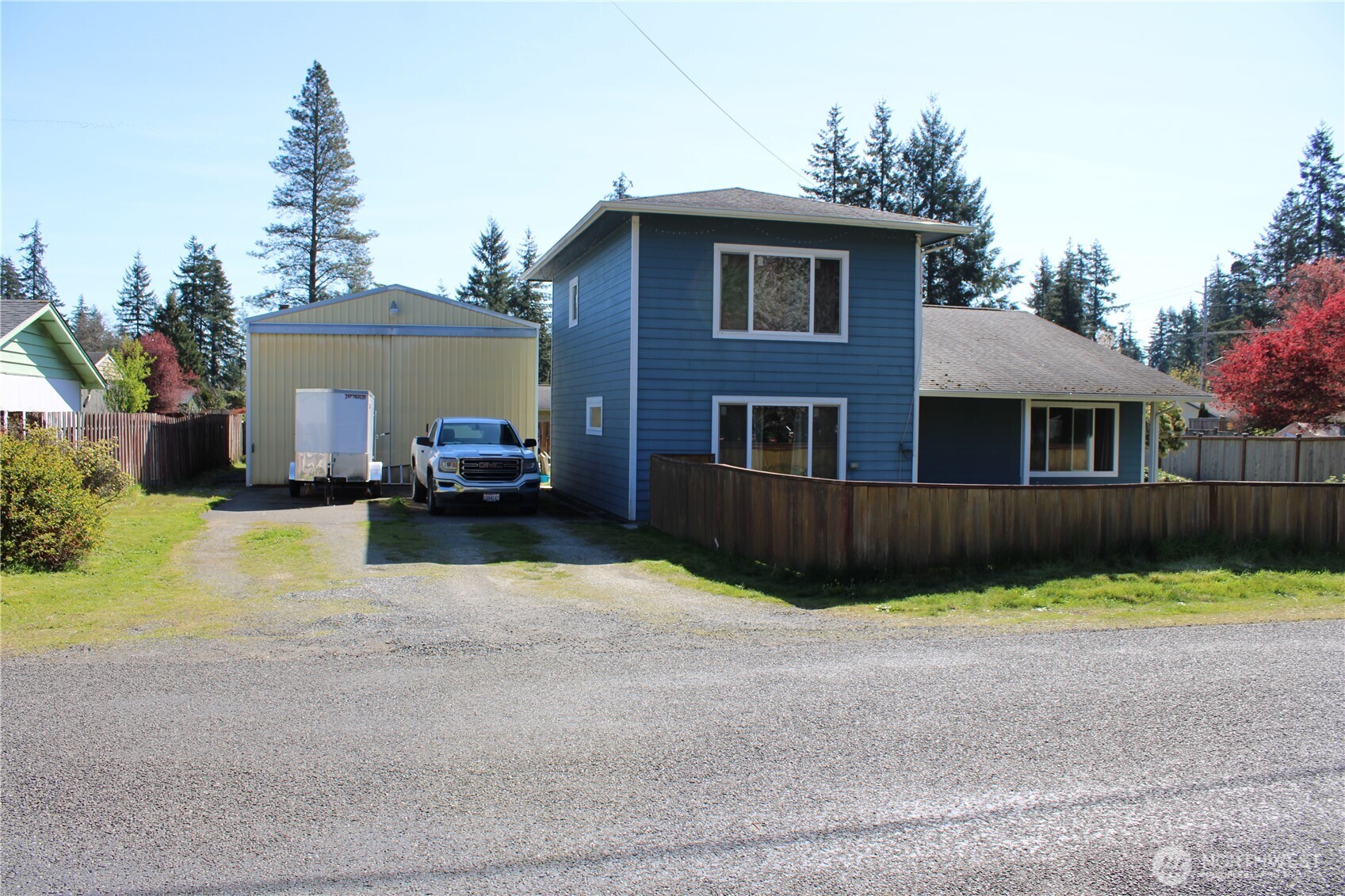 8 Calder Road Property Photo