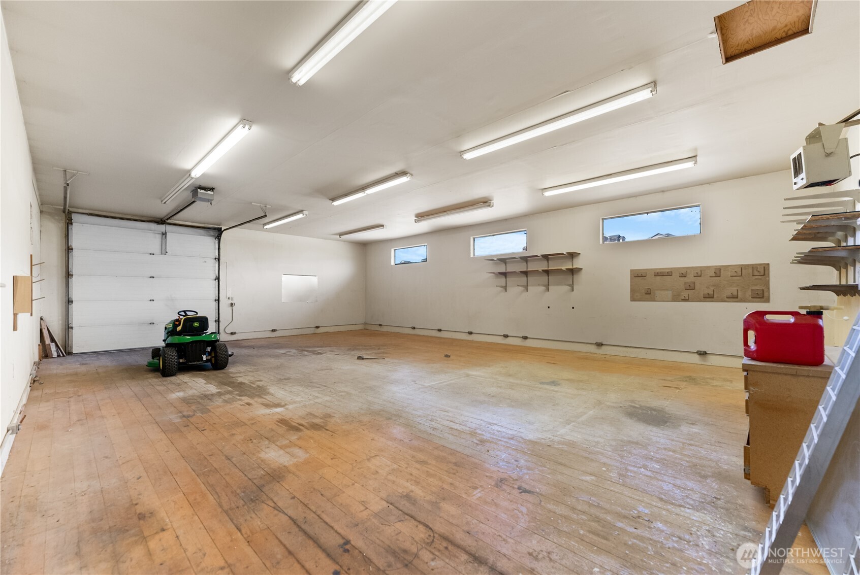 940 Sunrise Heights Road Property Photo 33