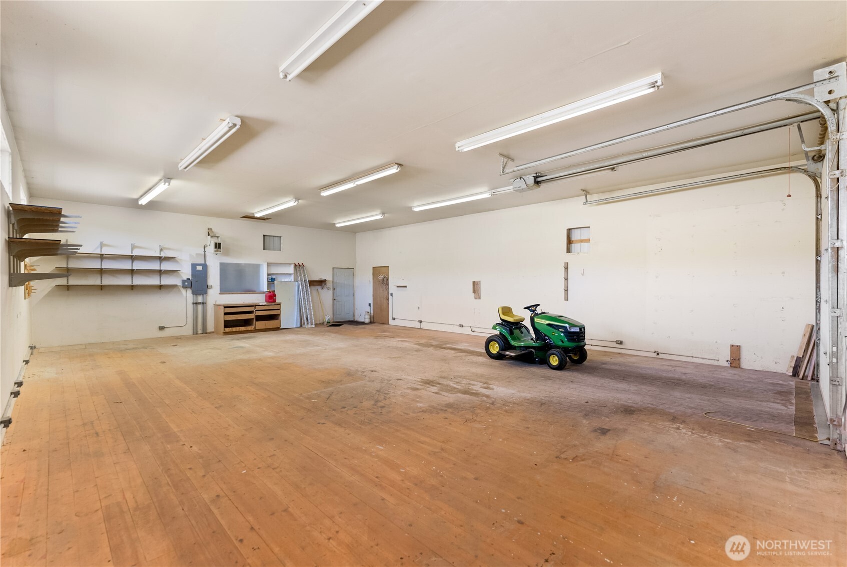 940 Sunrise Heights Road Property Photo 34