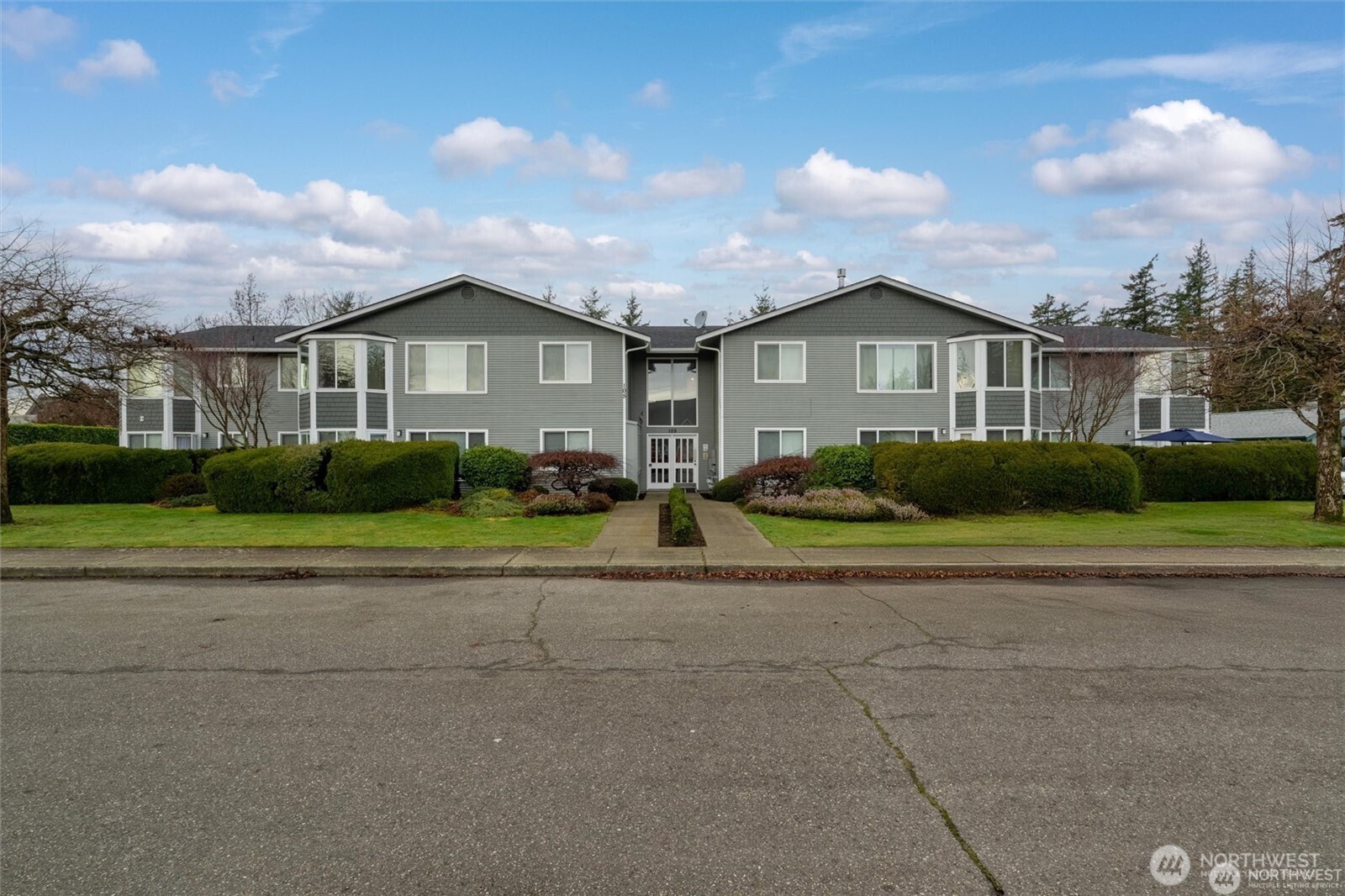105 Fairside Drive 1d Property Photo 1