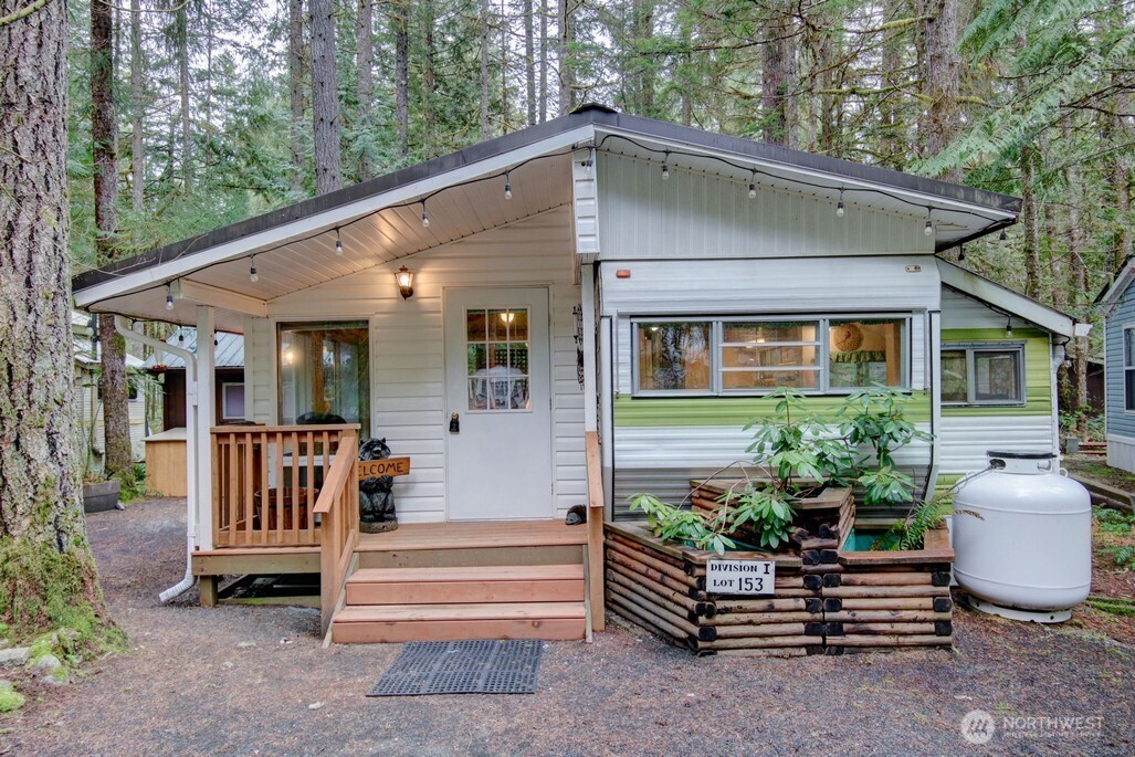 153 1 Gold Rush Road Property Photo