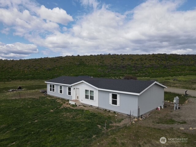 261 Flying Rock Road Property Photo