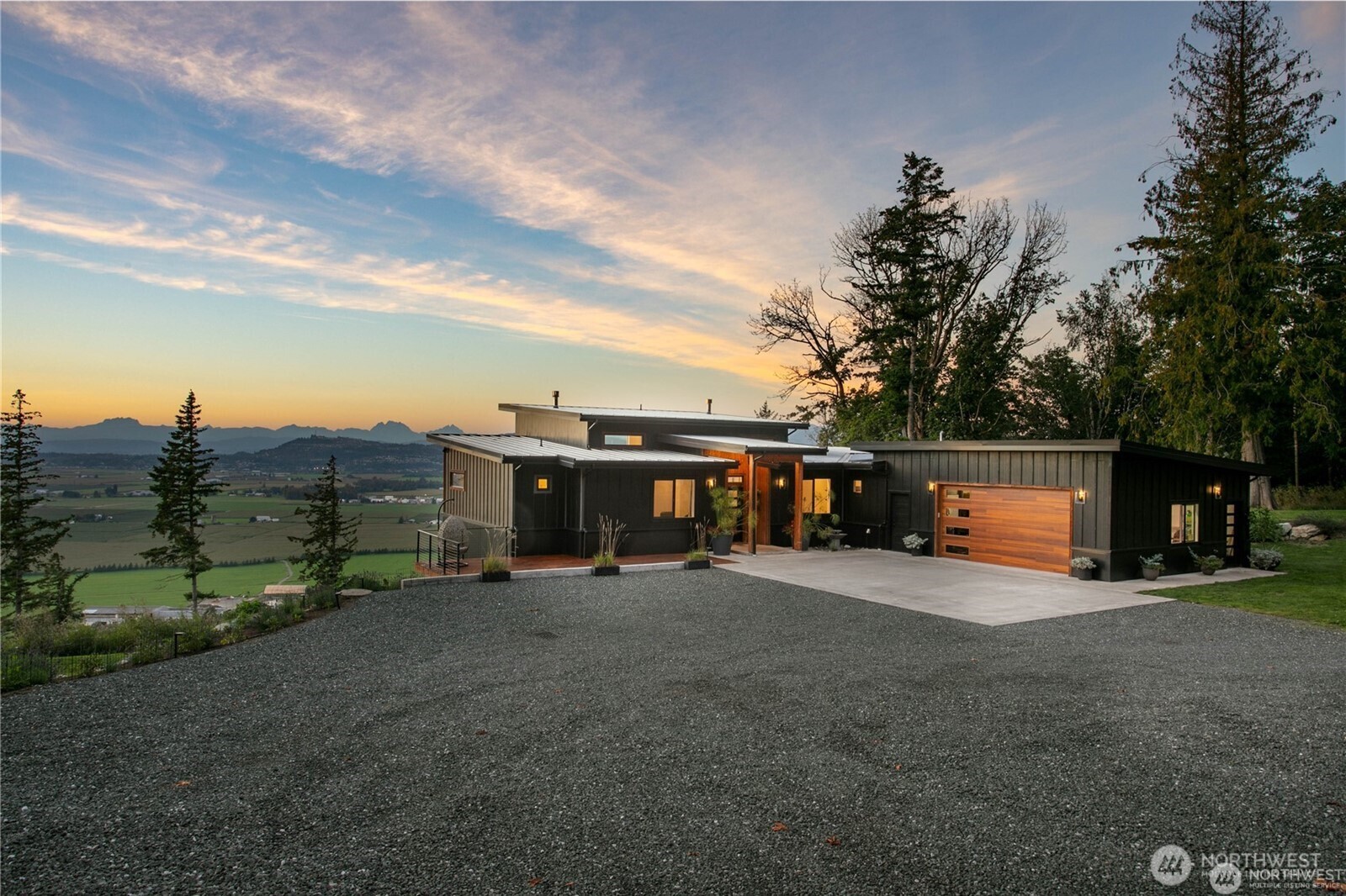 9173 Anderson Lake Drive Property Photo