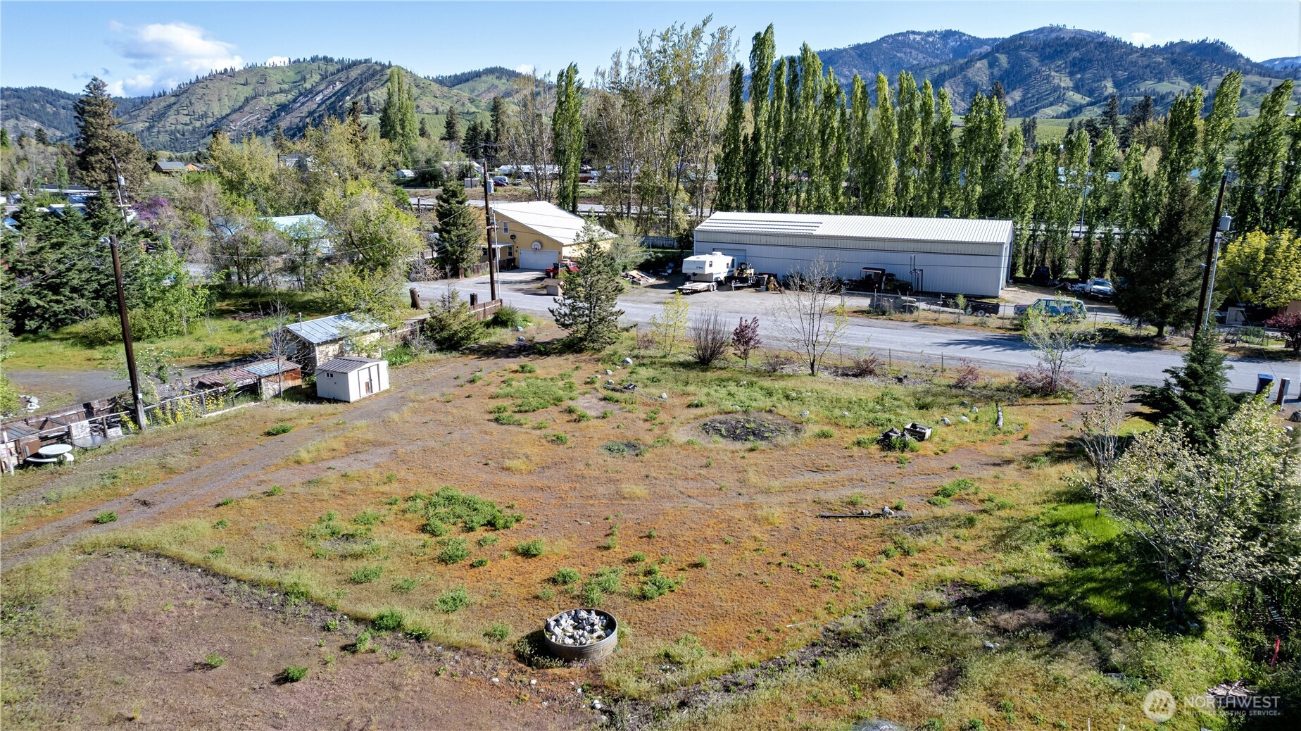 8829 Josephine Avenue Property Photo 9
