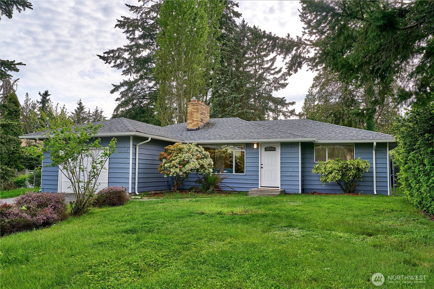 16032 53rd Avenue Property Photo