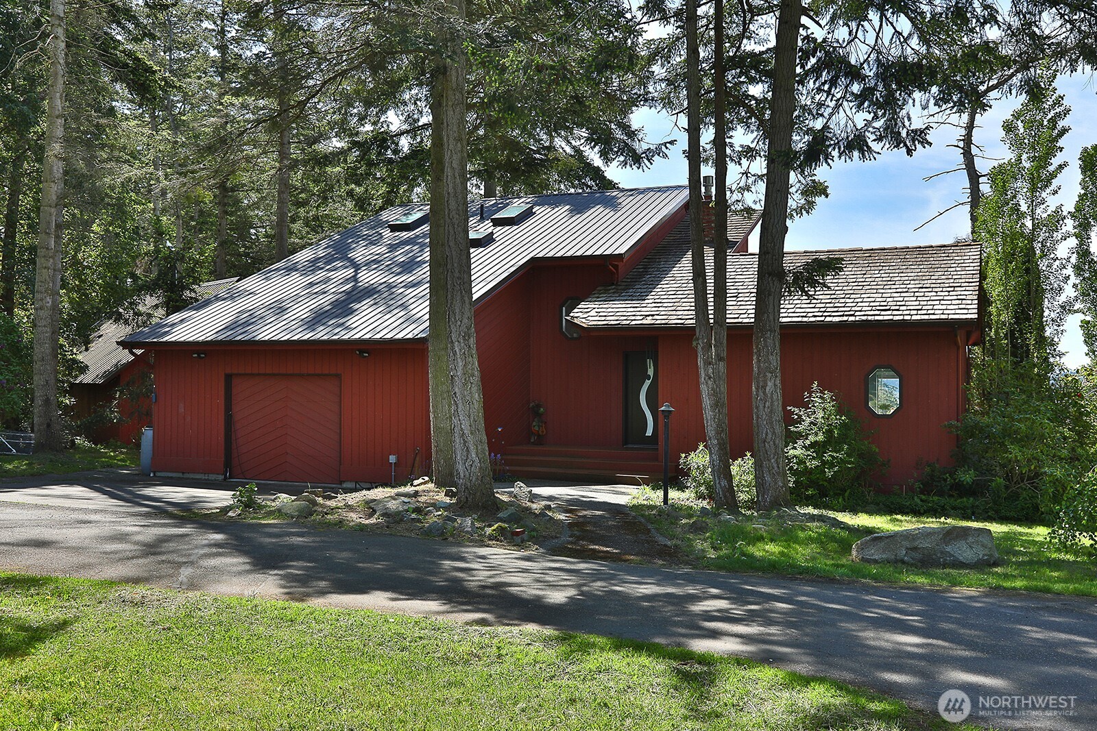 1261 Arnold Road Property Photo 2
