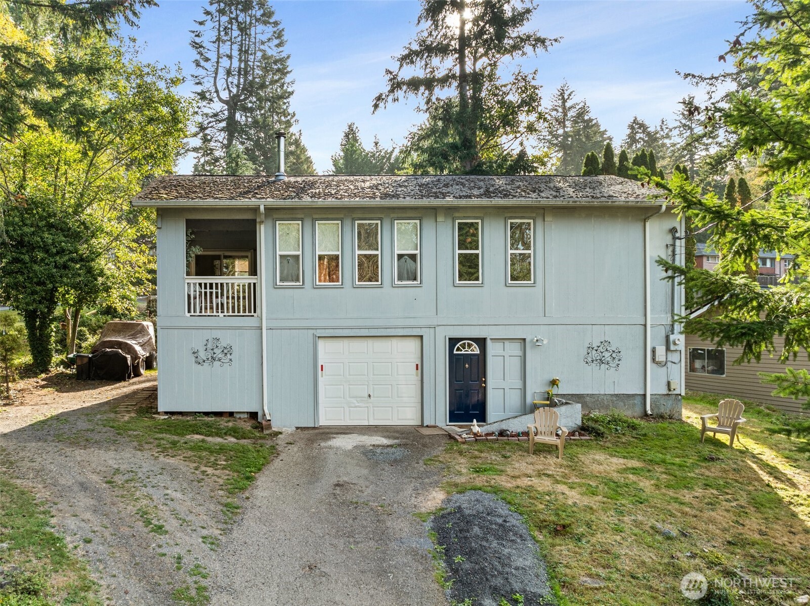 128 N Saxon Street Property Photo