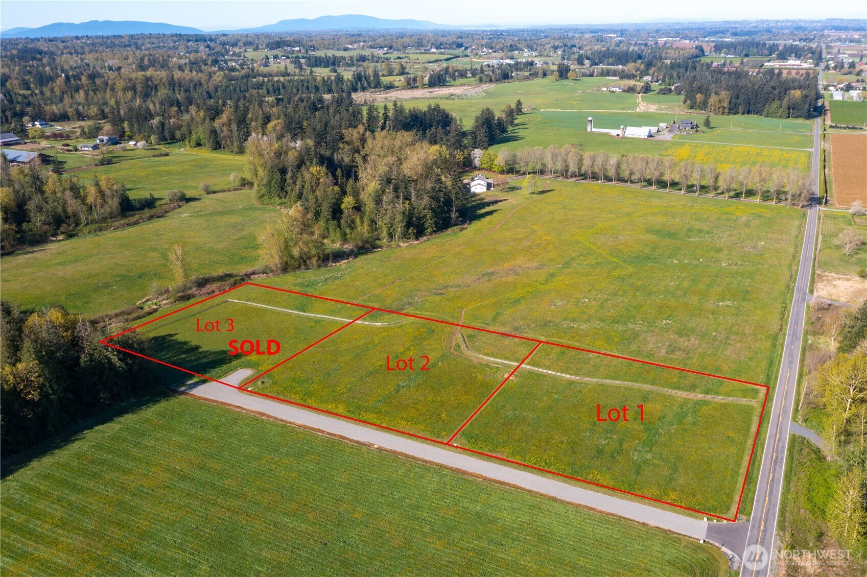 1379 Ten Mile Road Property Photo