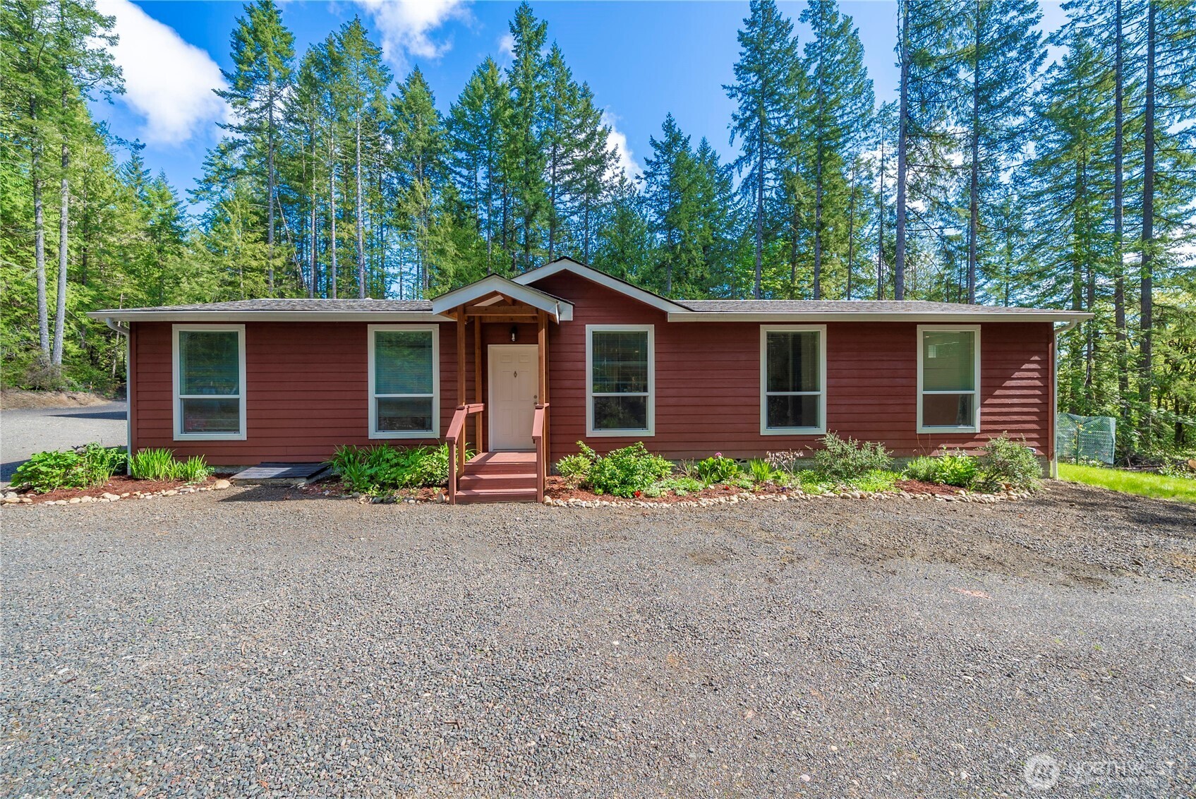 1963 Nw Polite Court Property Photo