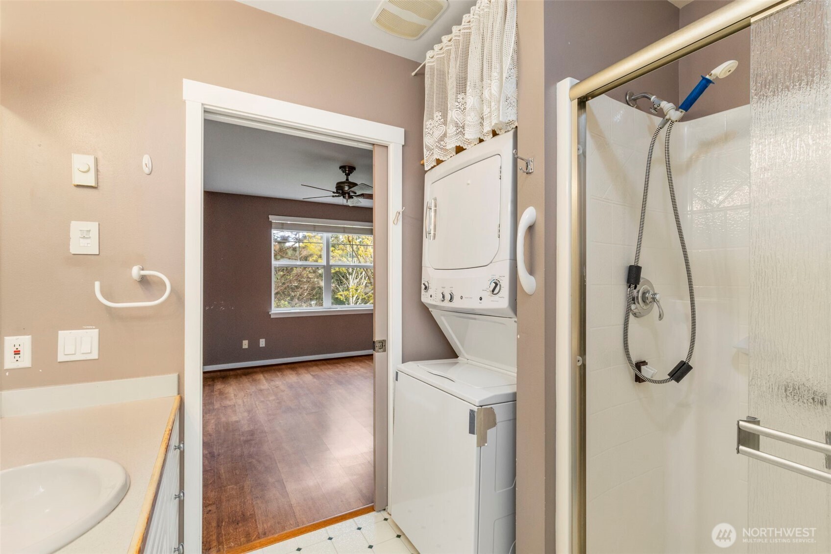 350 Castellano Way 204 Property Photo 14