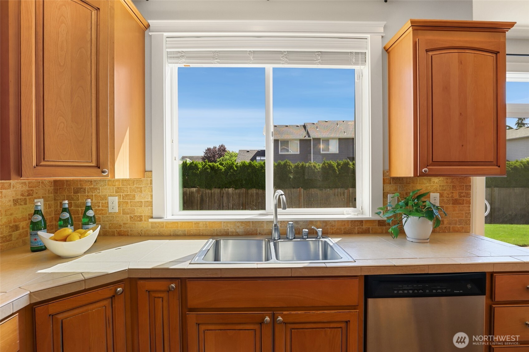 1207 24th Street Property Photo 14