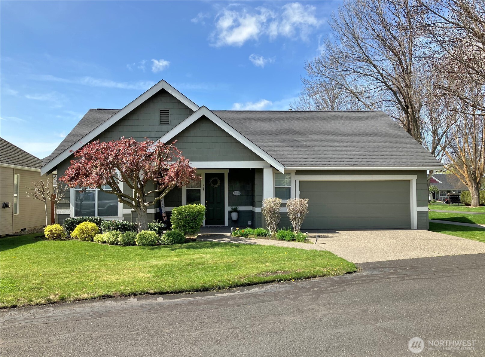702 Se Creekside Drive Property Photo