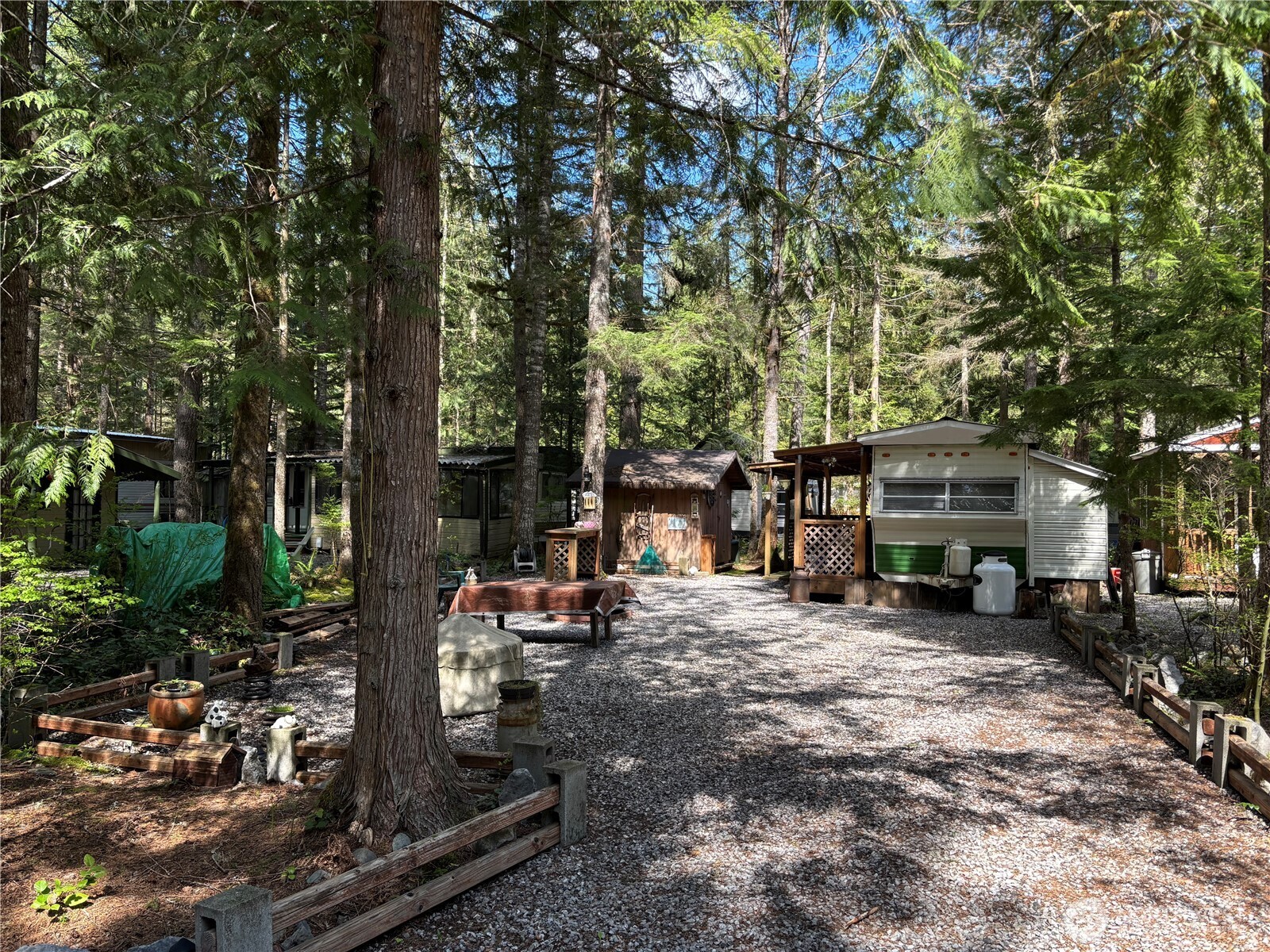 24 4 Drial Loop Property Photo