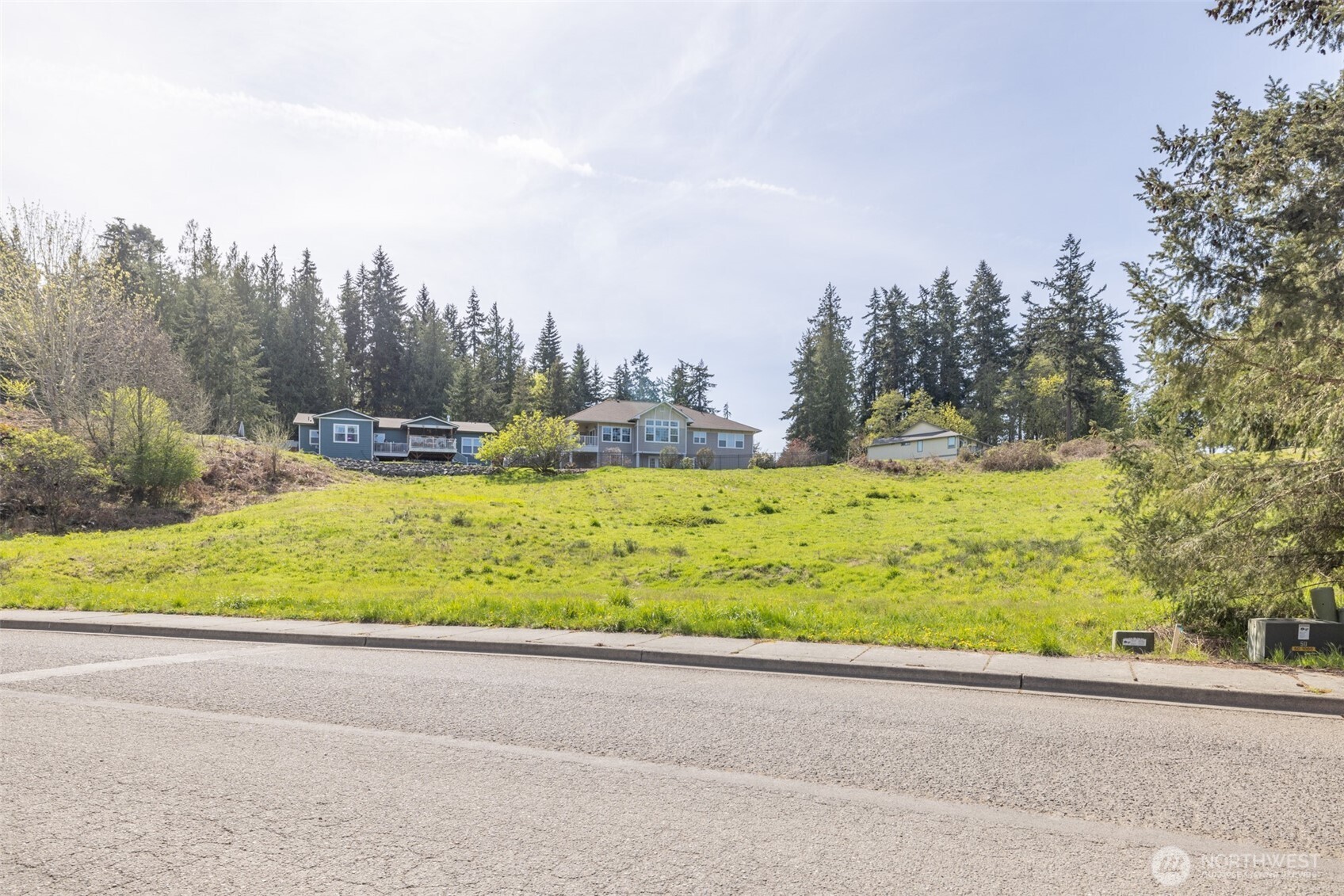 8 Delguzzi Drive Property Photo