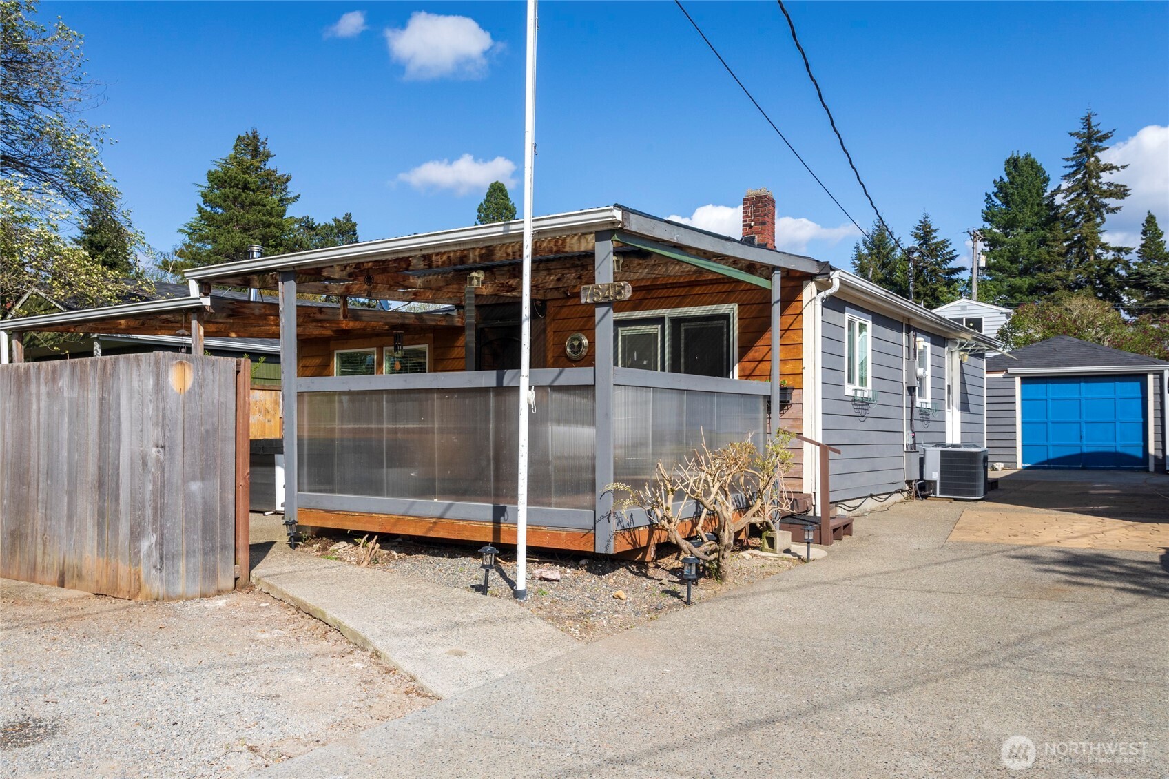 7545 Sunset Circle Property Photo
