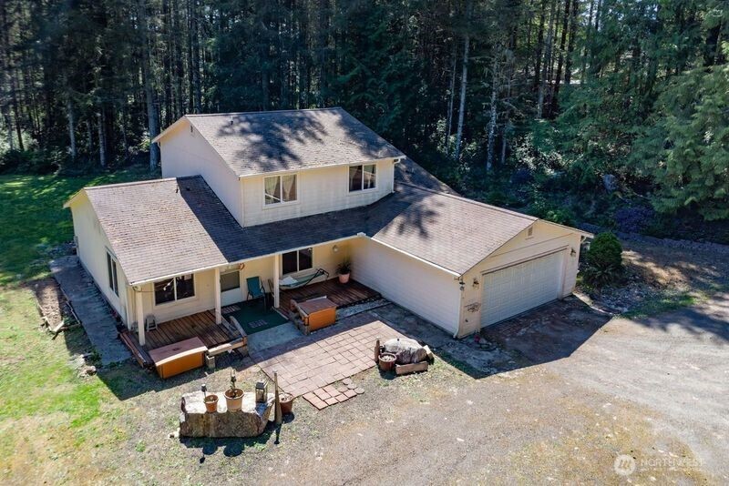 77 Chickadee Lane