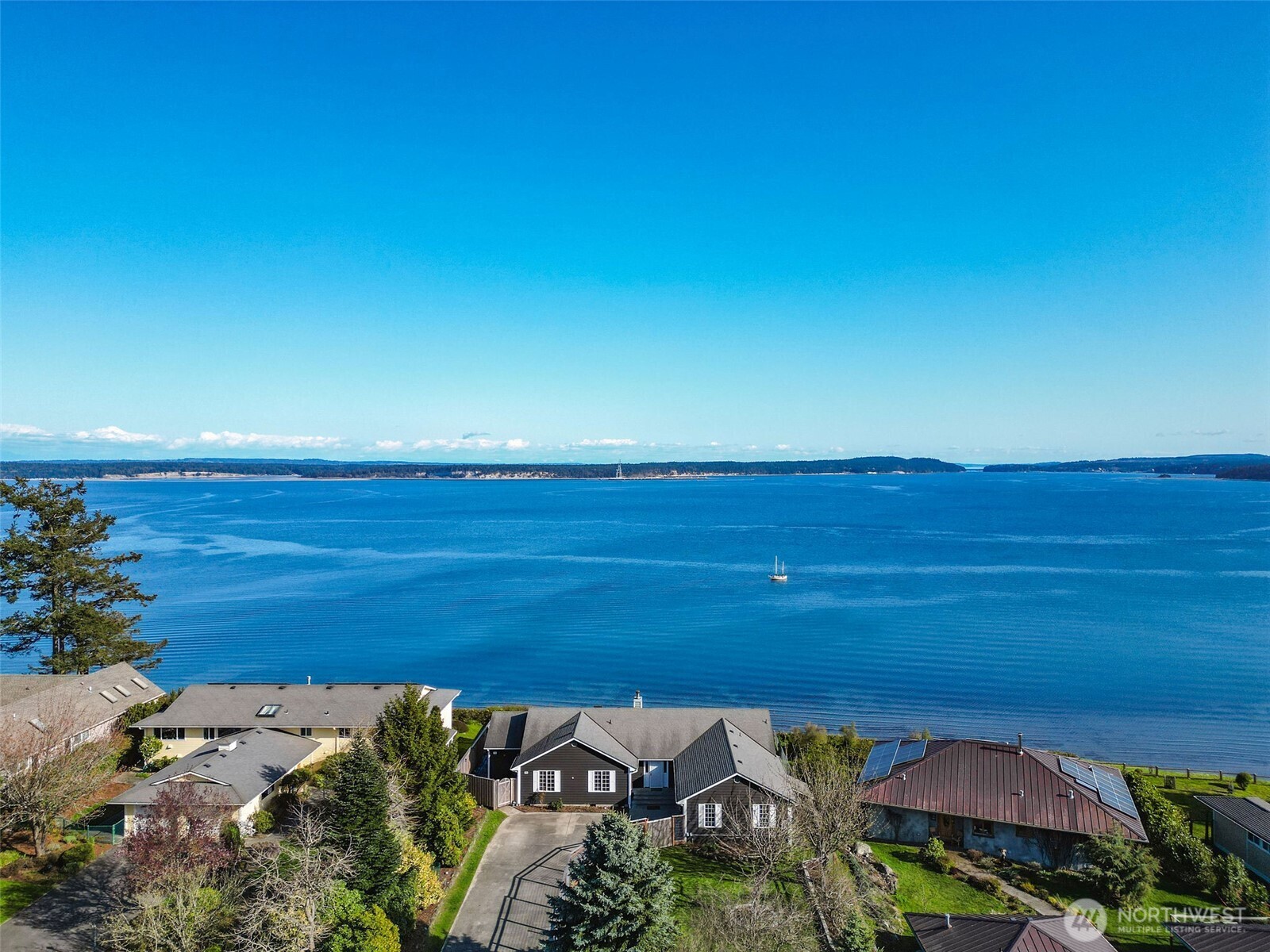 51 Vista Boulevard Property Photo 1
