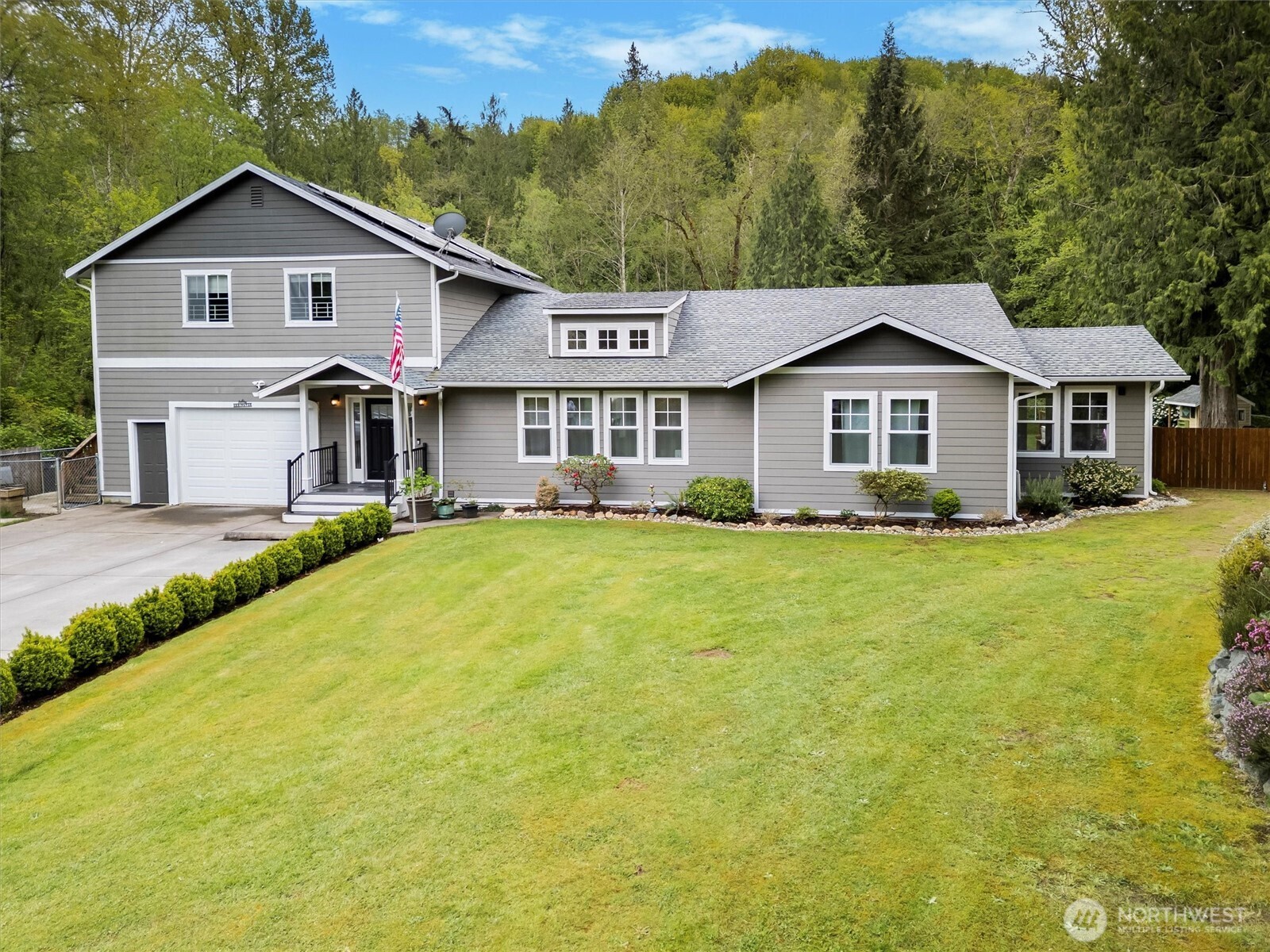 21702 Little Mountain Road Property Photo 1