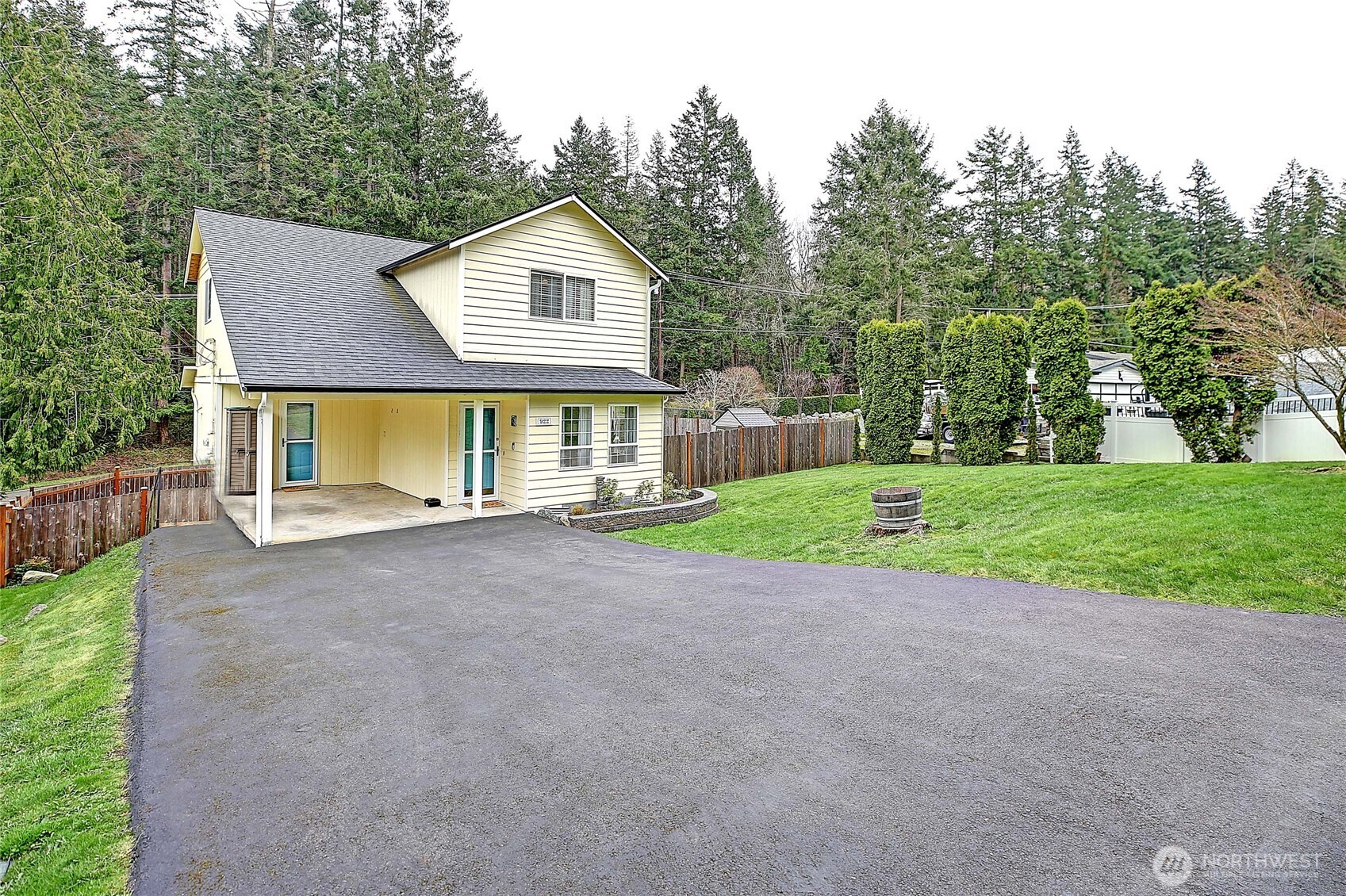 922 Dolphin Street Property Photo
