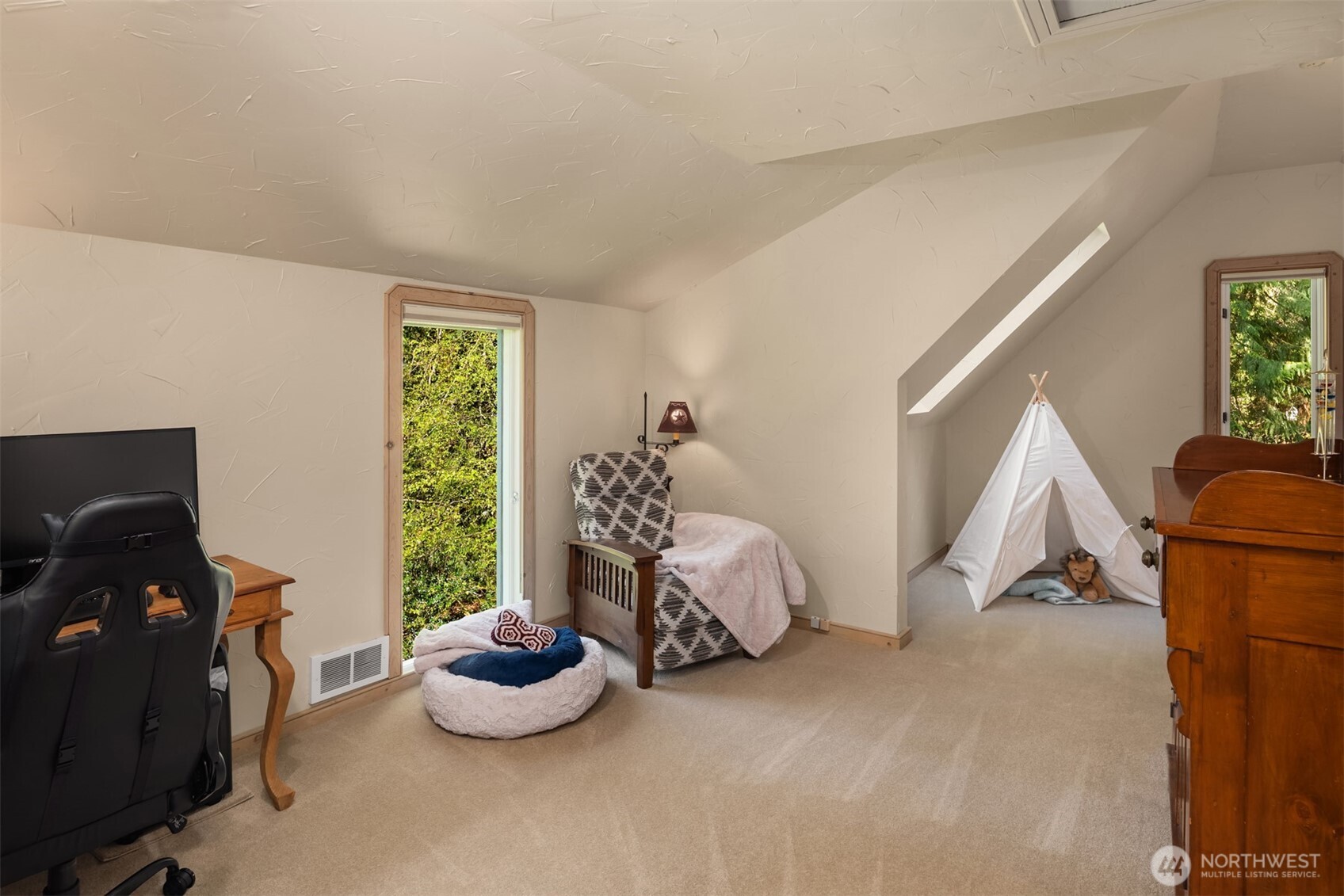 17222 58th Street Property Photo 19