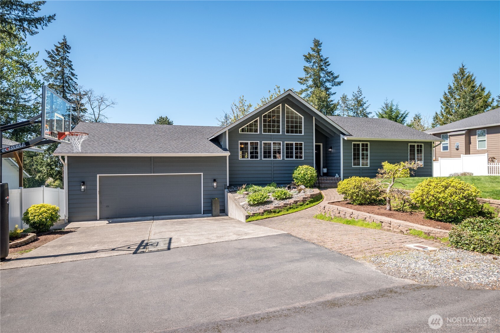 1413 Graham Drive Property Photo