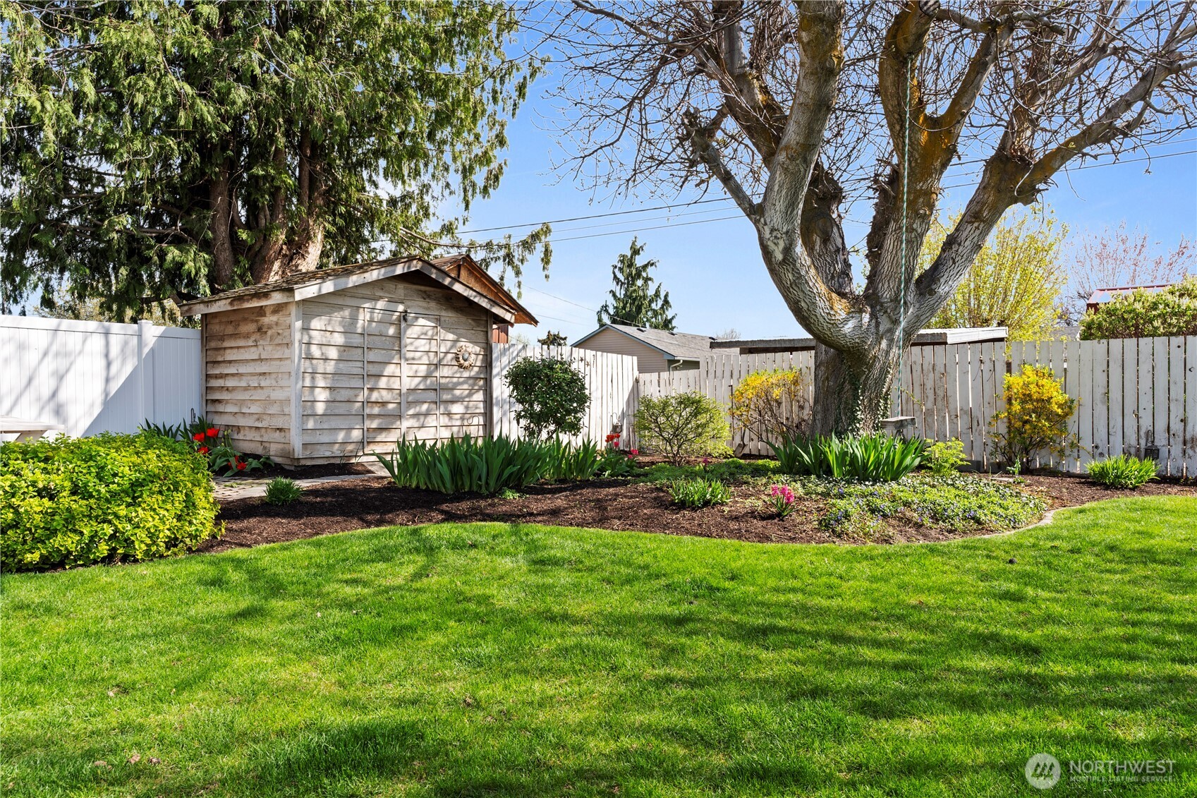 502 L Street Property Photo 10