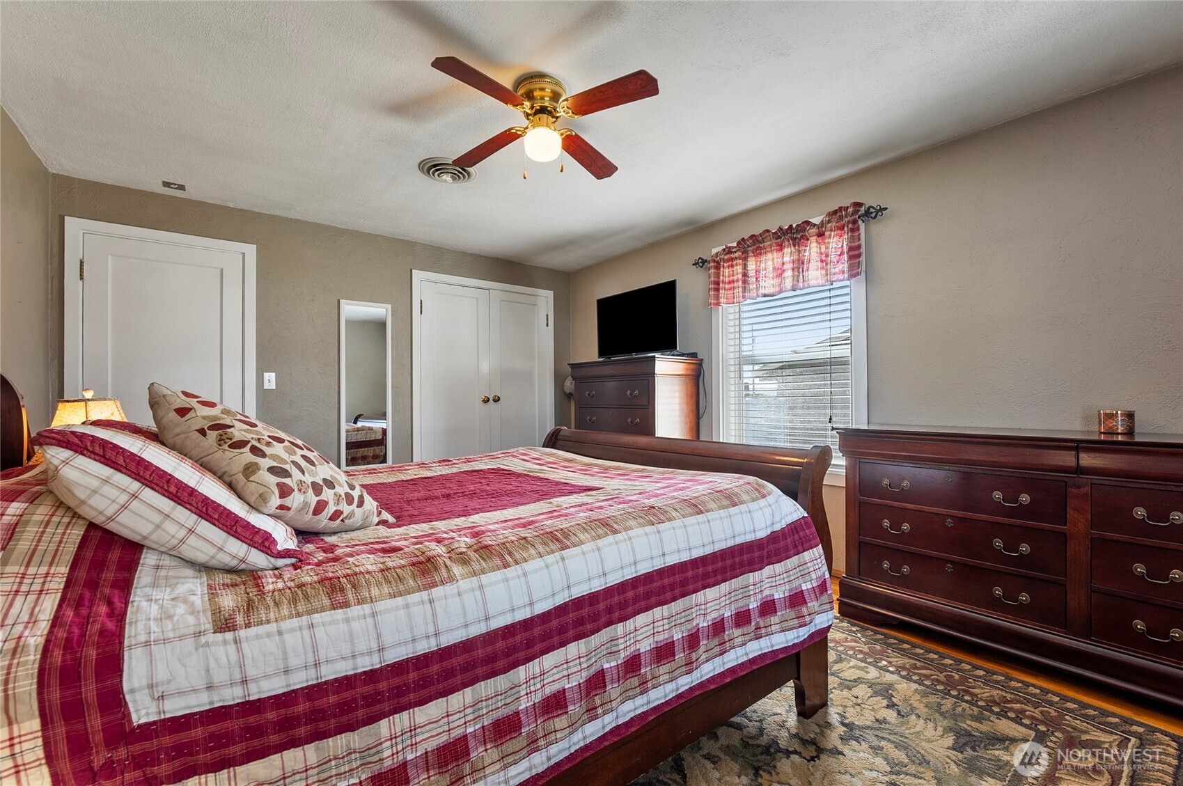 502 L Street Property Photo 18