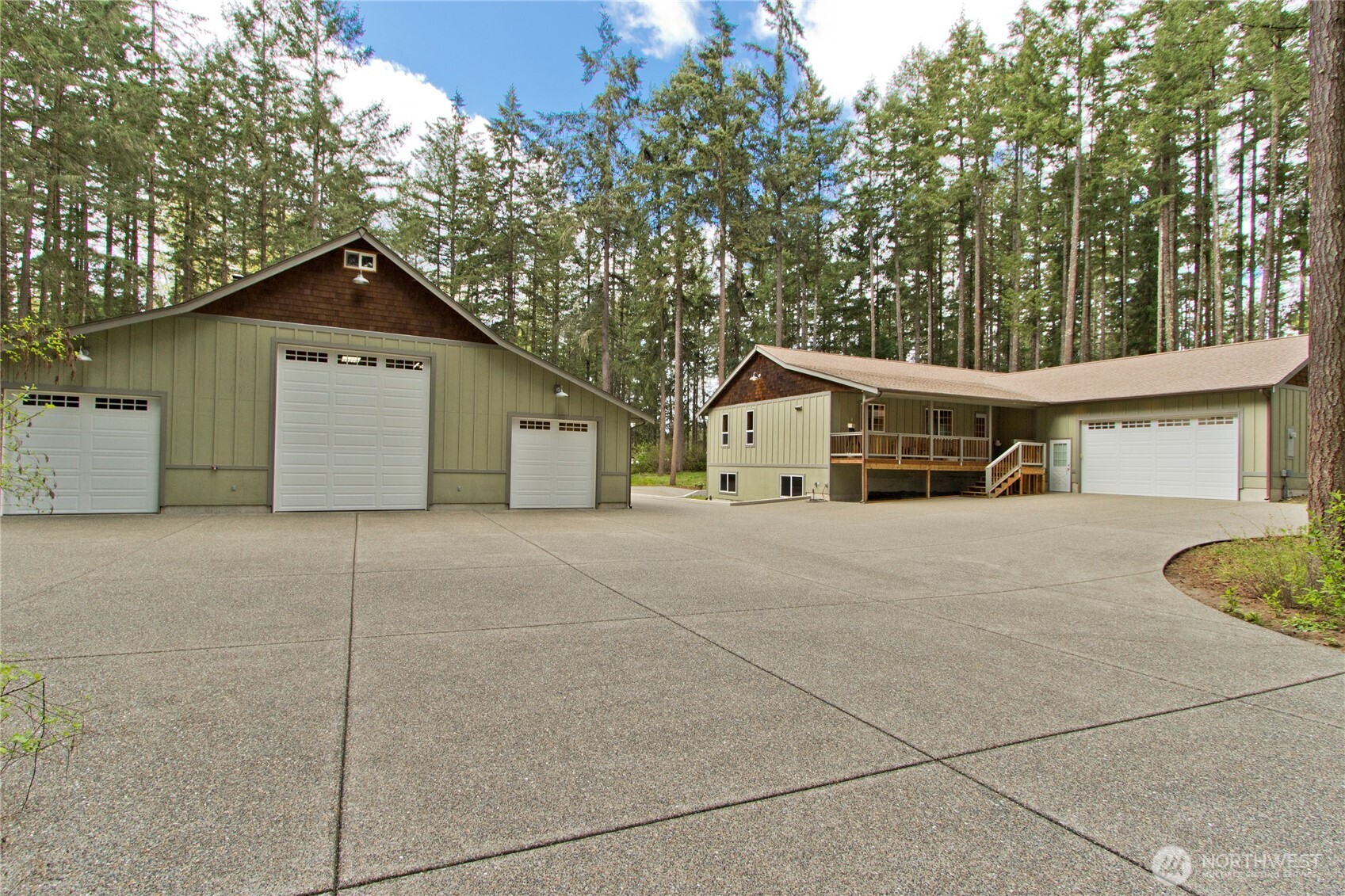 25012 67th Avenue Property Photo 1