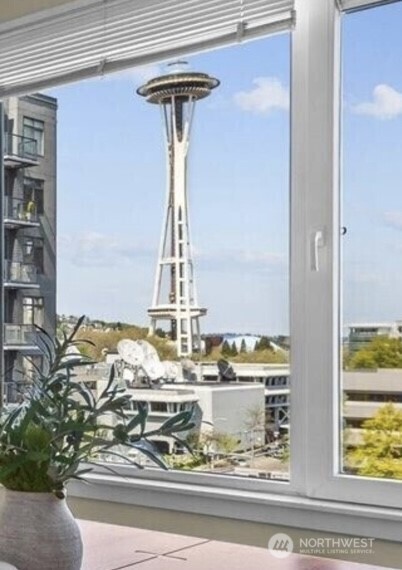 76 Cedar Street Ph07 Property Photo 1