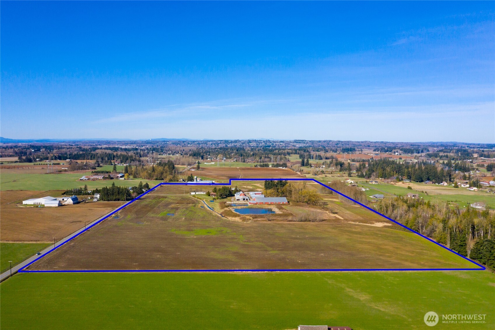 490 W Laurel Road Property Photo 3