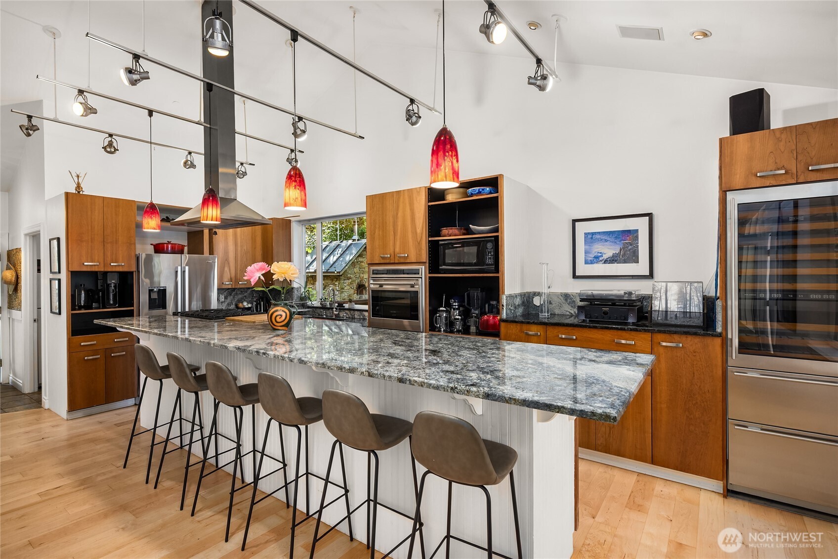 8003 Ne Hidden Cove Road Property Photo 14