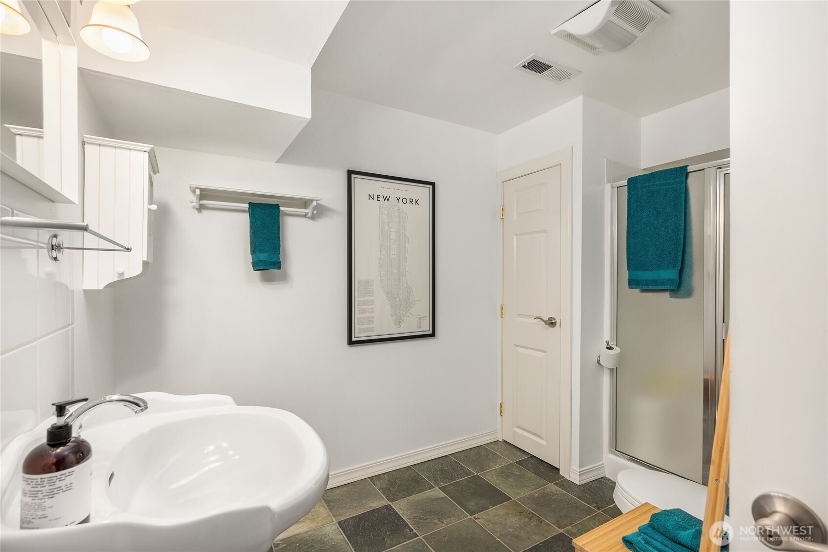 8003 Ne Hidden Cove Road Property Photo 31