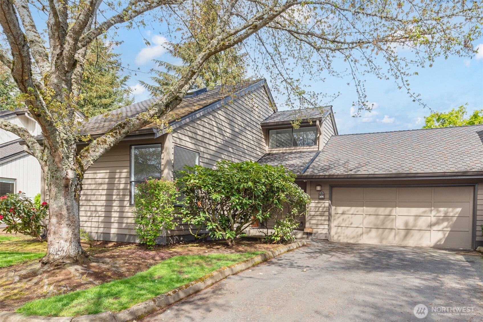 1606 159th Place 38 Property Photo