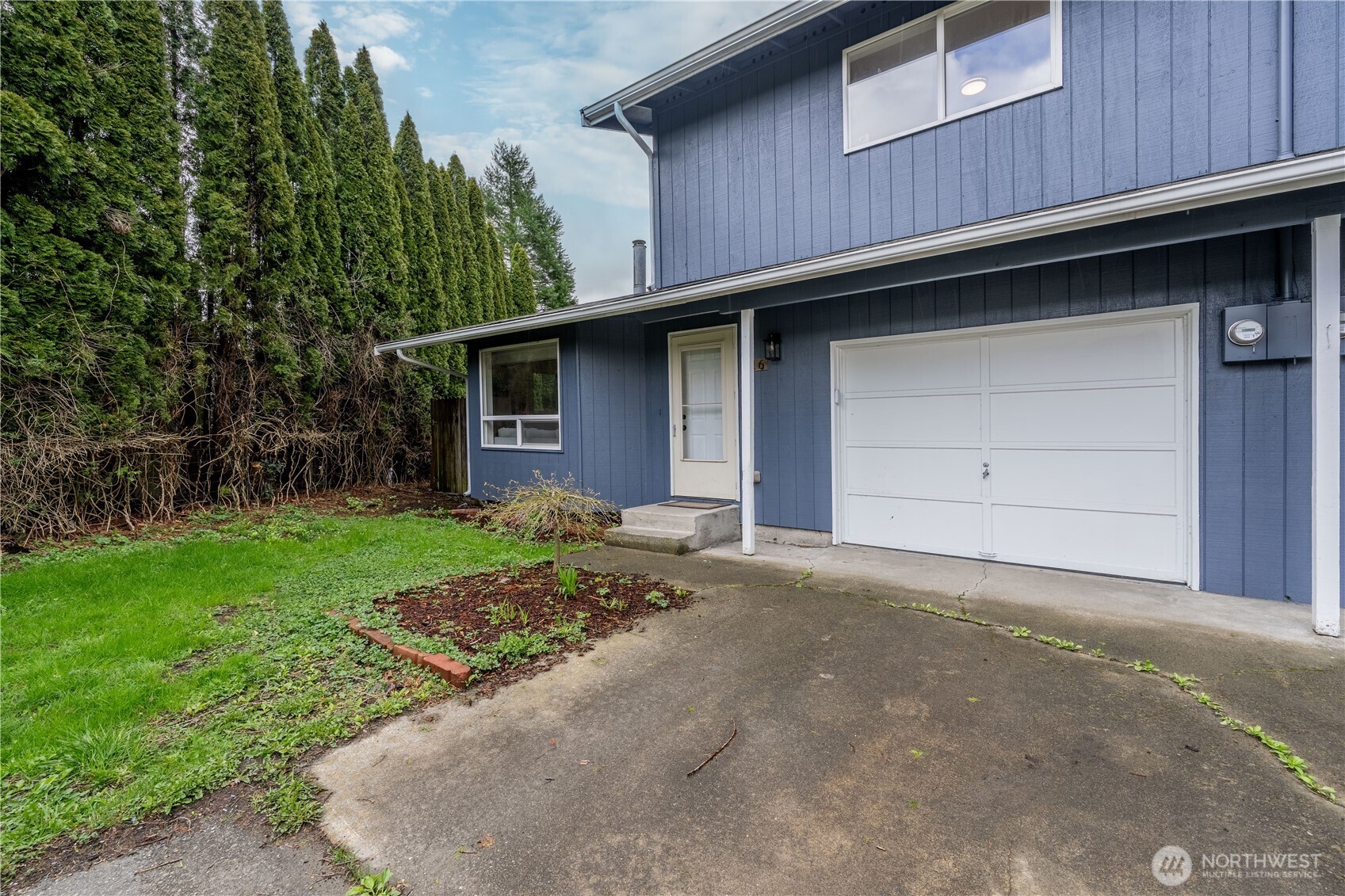 116 W Lewis Avenue Property Photo